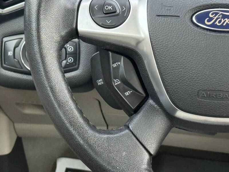 2013 Ford C-MAX Hybrid SEL