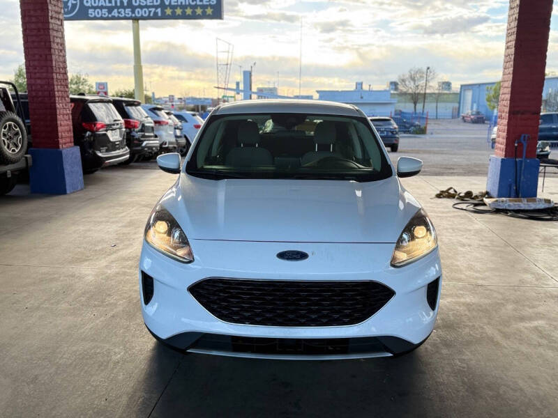 2020 Ford Escape SE