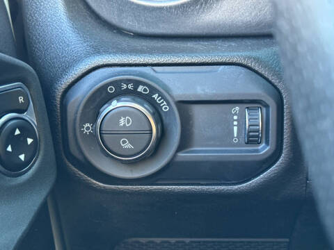 2023 Jeep Gladiator Mojave