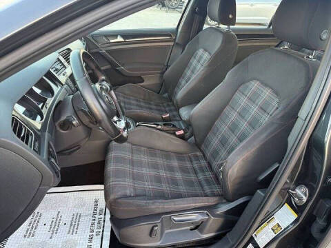 2015 Volkswagen Golf GTI S