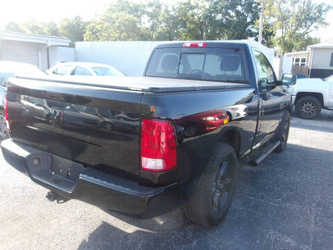 2017 RAM 1500 Express