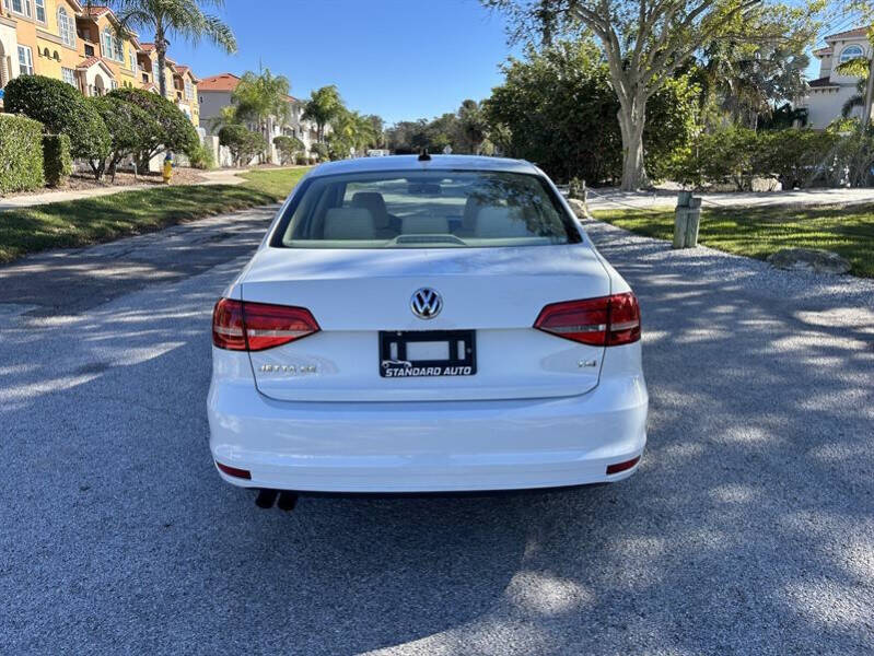 2015 Volkswagen Jetta