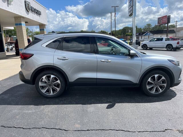 2023 Ford Escape Platinum