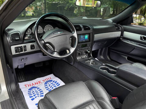 2005 Ford Thunderbird Deluxe