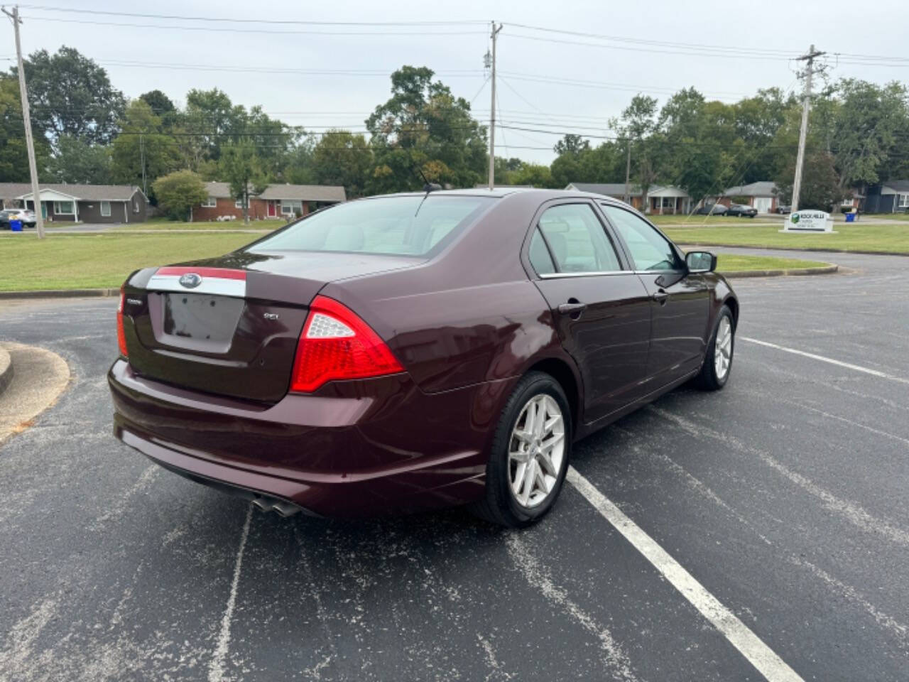 2011 Ford Fusion for sale at Ryan Motor Sales in Bowling Green, KY