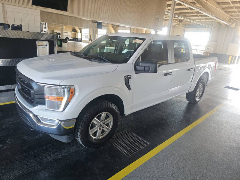 2021 Ford F-150 XL's photo