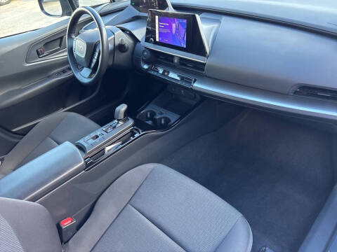 2024 Toyota Prius LE