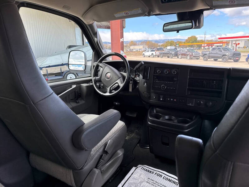 2023 GMC Savana LT 3500