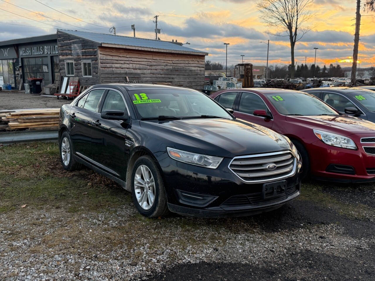 2013 Ford Taurus SEL AWD 4dr Sedan's photo