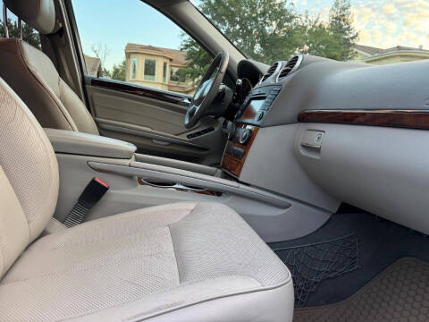 2012 Mercedes-Benz GL-Class GL 450 4MATIC