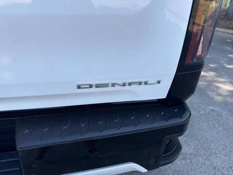 2025 GMC Sierra EV Denali
