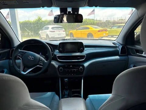 2020 Hyundai Tucson SE