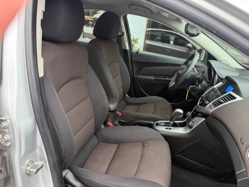 2015 Chevrolet Cruze 1LT Auto