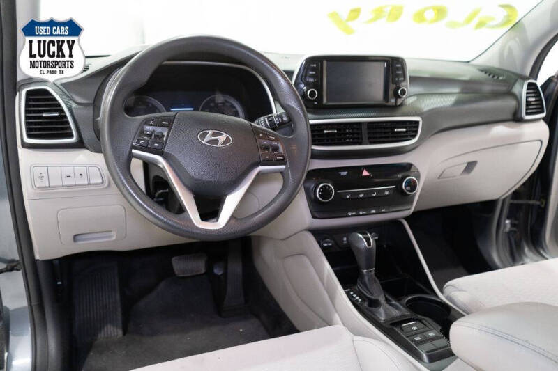 2021 Hyundai Tucson SE