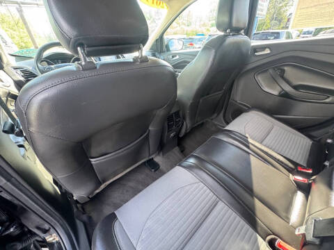 2019 Ford Escape SE