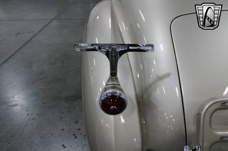 1937 Packard 115C