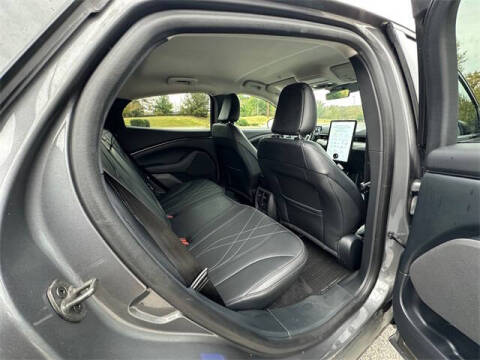 2021 Ford Mustang Mach-E Select