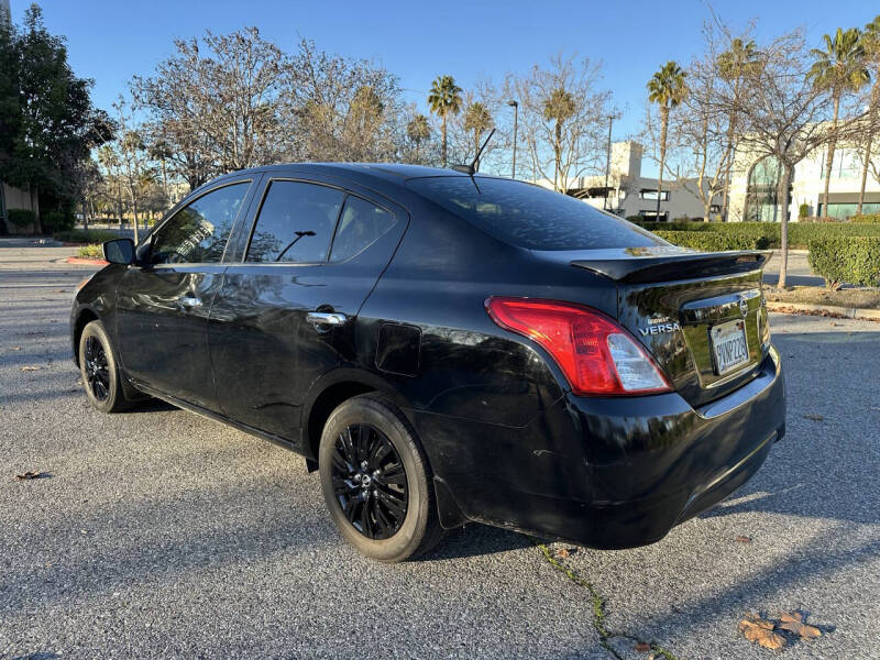 2016 Nissan Versa 1.6 SV