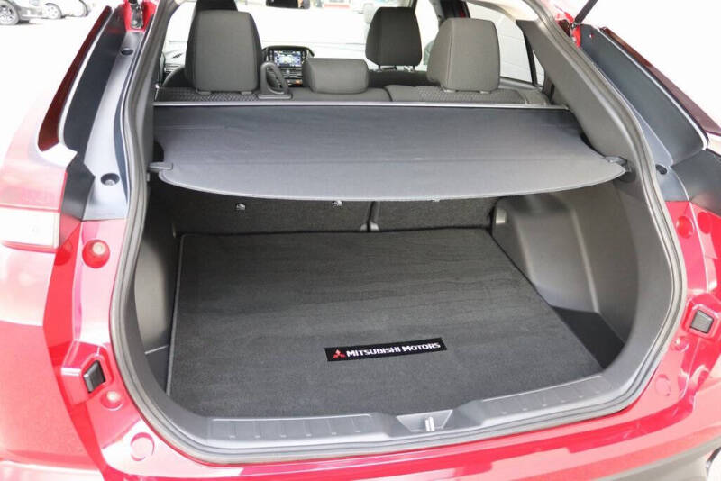 2025 Mitsubishi Eclipse Cross ES