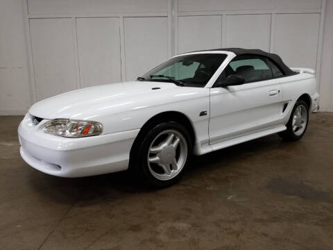 1995 Ford Mustang for sale at PINGREE AUTO SALES INC in Crystal Lake IL