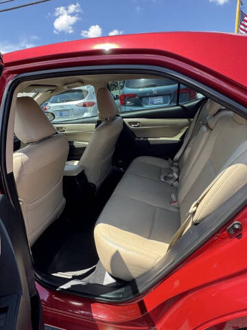 2015 Toyota Corolla LE