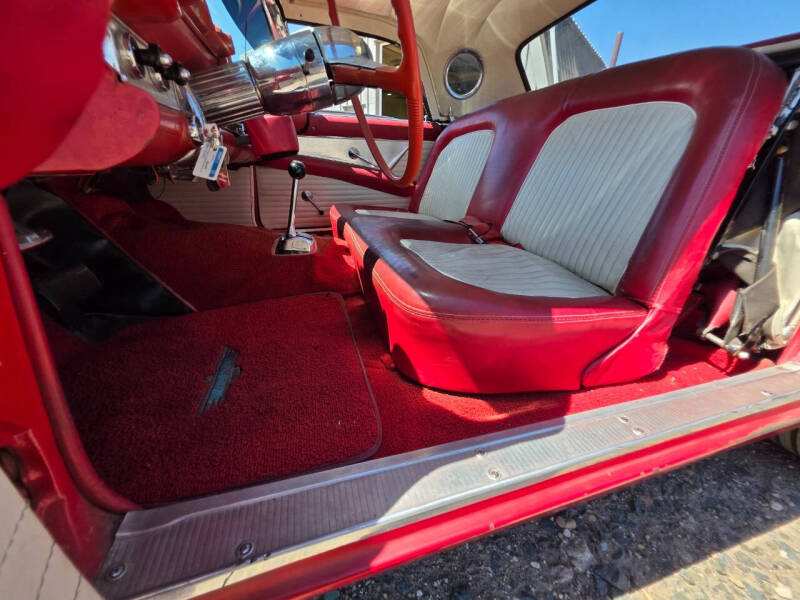 1955 Ford Thunderbird