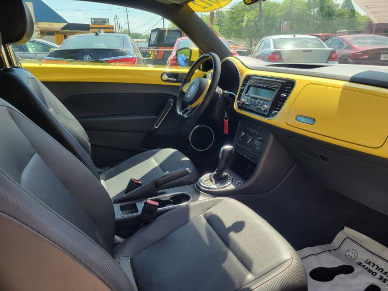 2012 Volkswagen Beetle