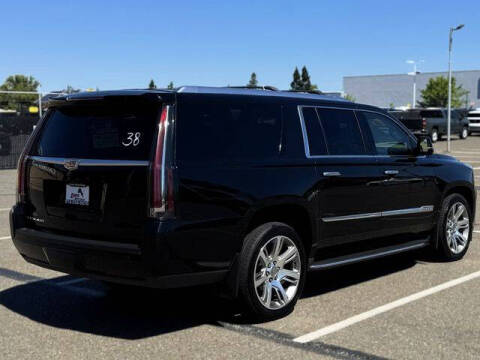 2015 Cadillac Escalade ESV Premium