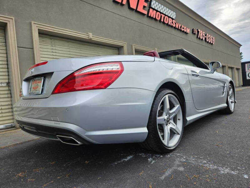 2016 Mercedes-Benz SL-Class SL550 photo 37