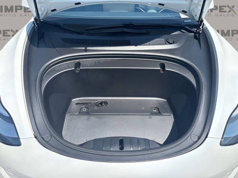 2020 Tesla Model 3 Standard Range Plus