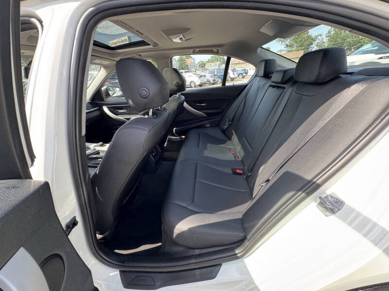 2014 BMW 3 Series 320i xDrive