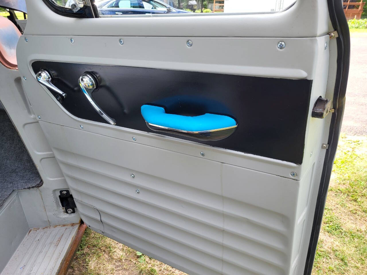 1957 Chevrolet 3100 143