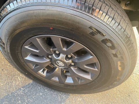 2022 Toyota Tacoma SR5 V6