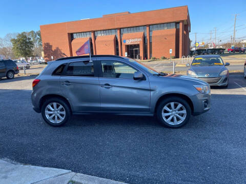 2013 Mitsubishi Outlander Sport SE