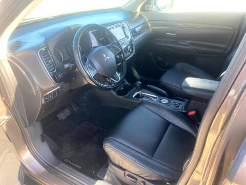 2016 Mitsubishi Outlander SEL