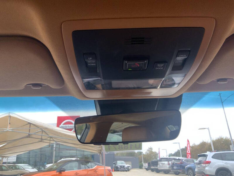 2023 Lexus ES 300h Luxury