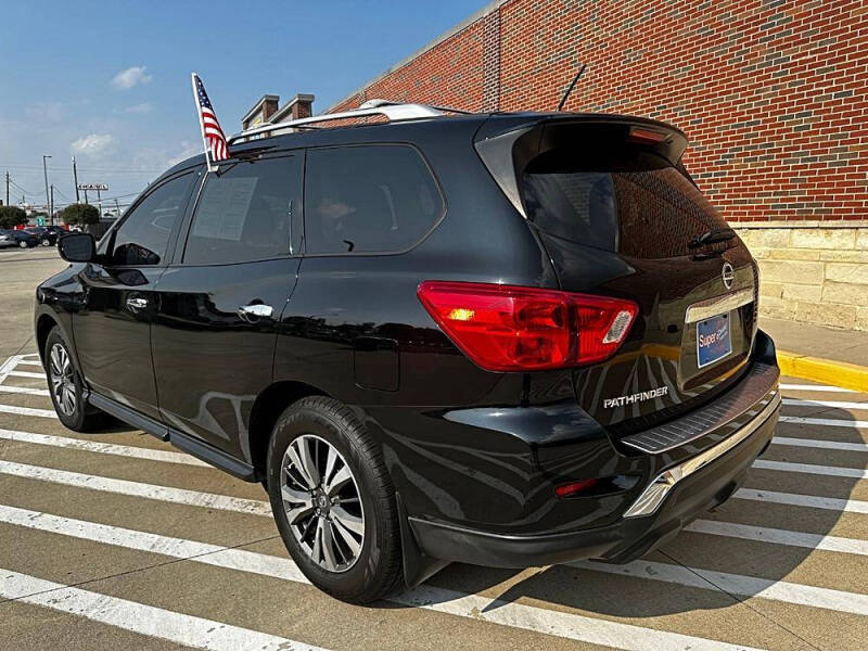 2017 Nissan Pathfinder S