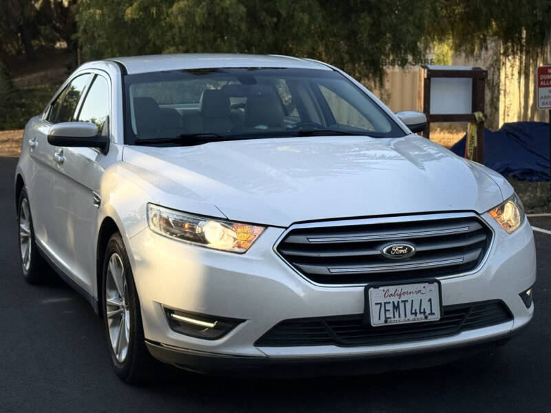 2014 Ford Taurus SEL