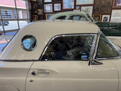 1957 Ford Thunderbird