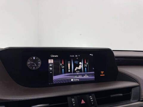 2021 Lexus ES 300h