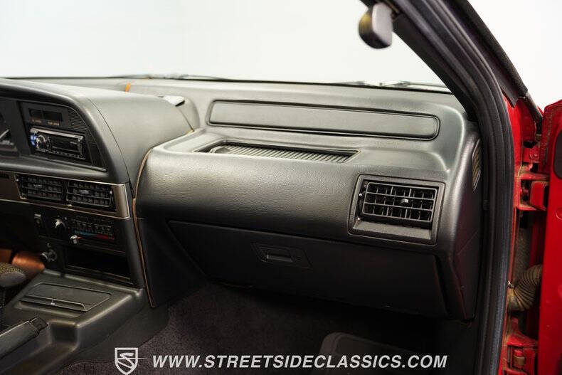 1990 Ford Thunderbird SC