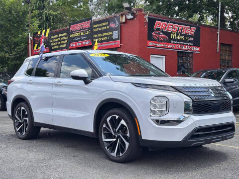 2022 Mitsubishi Outlander ES