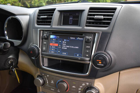 2013 Toyota Highlander Plus