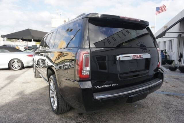 2015 GMC Yukon XL Denali