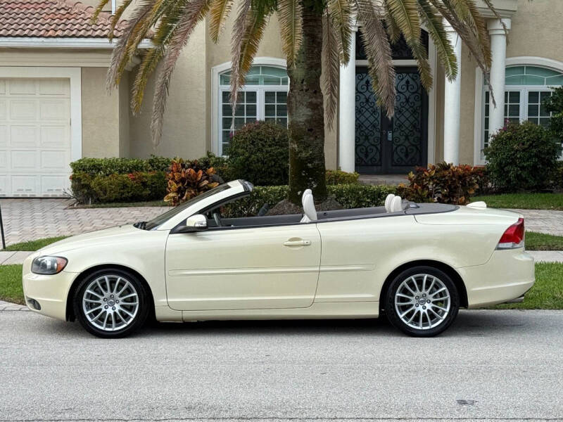 2009 Volvo C70 T5