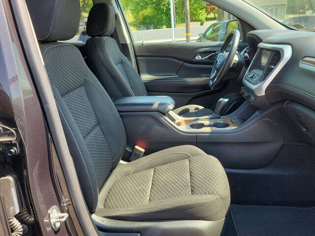 2017 GMC Acadia SLE-1