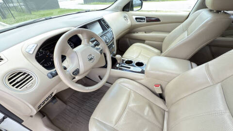 2014 Nissan Pathfinder Platinum