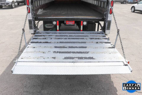 2018 Freightliner M2 106