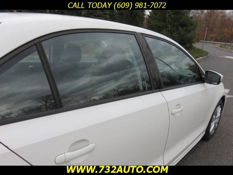 2011 Volkswagen Jetta SE PZEV