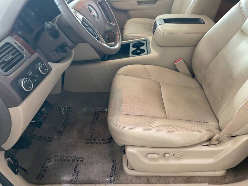 2010 GMC Yukon XL SLT